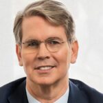 Scott Bessent Age, Husband, Children, Family, Biography