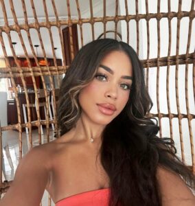 Amaya Espinal (Love Island USA 7) Height, Age, Biography » StarsUnfolded