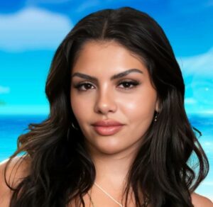 Huda Mustafa (Love Island USA) Height, Age, Family, Biography