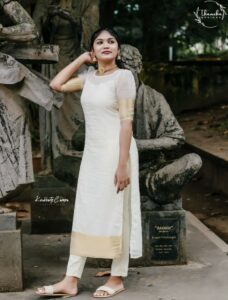 RJ Bincy (Bigg Boss Malayalam 7) Height, Age, Family, Biography ...