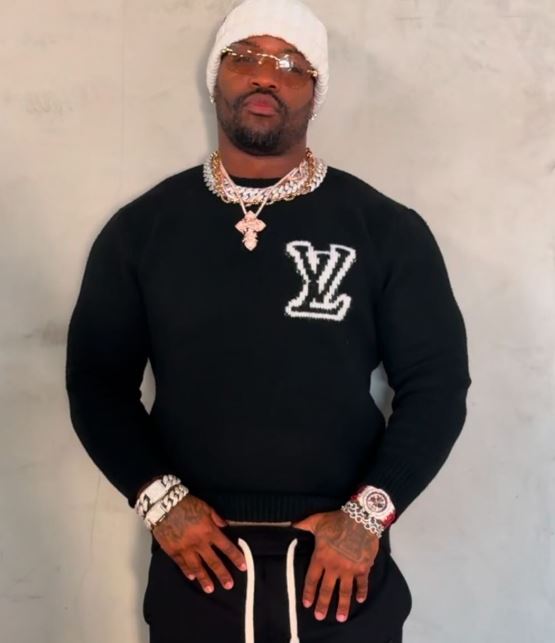 Jamar Champ's tattoo on both hands