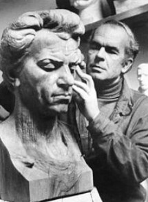 Kristaq Rama (sculptor)