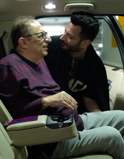 Rishabh Tondon with his father