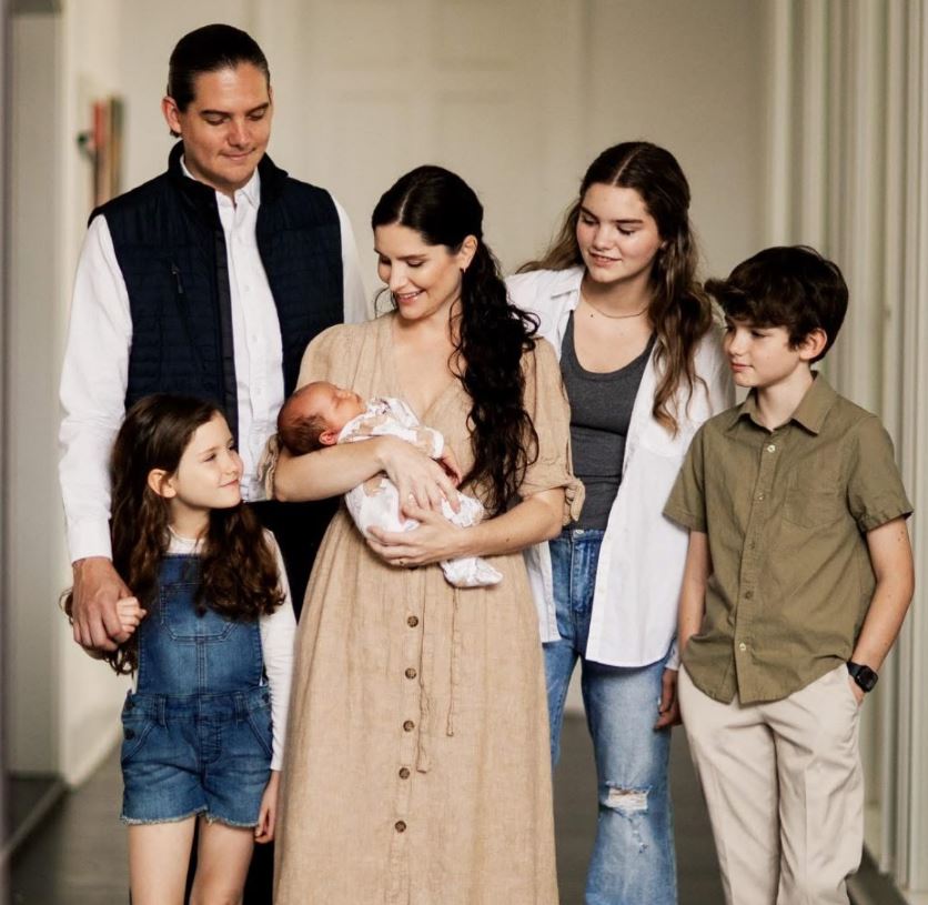 Robby Starbuck with his family