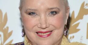 Sally Kirkland