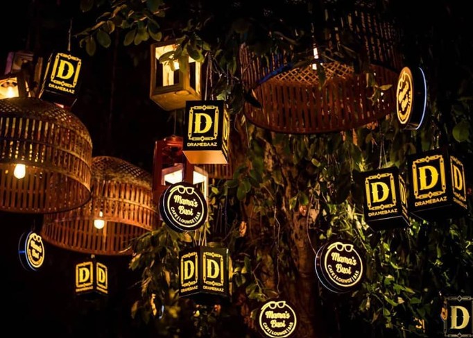 A picture of Mama's Buoi