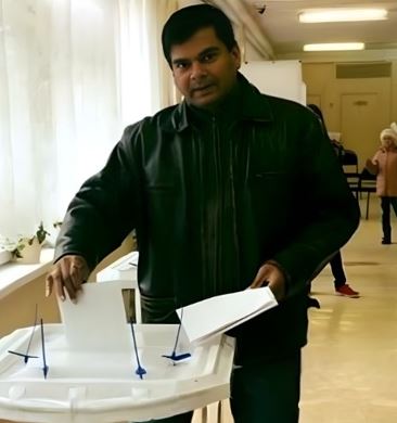 Abhay Kumar Singh when he started the trade centre