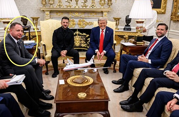 Andriy Yermak at a meeting of President Trump and President Zelenskyy in the White House on 18 August 2025