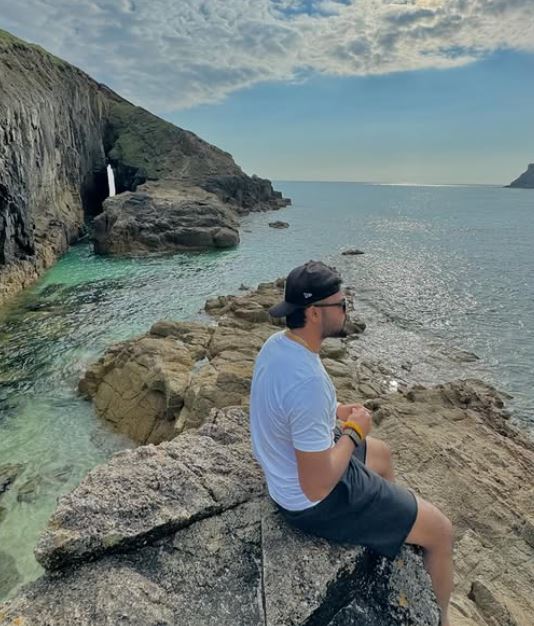 Hardik Tamore, during his holiday