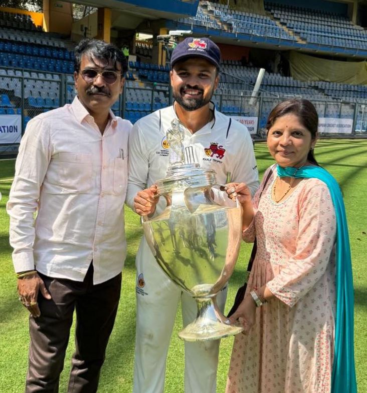Hardik Tamore with his parents