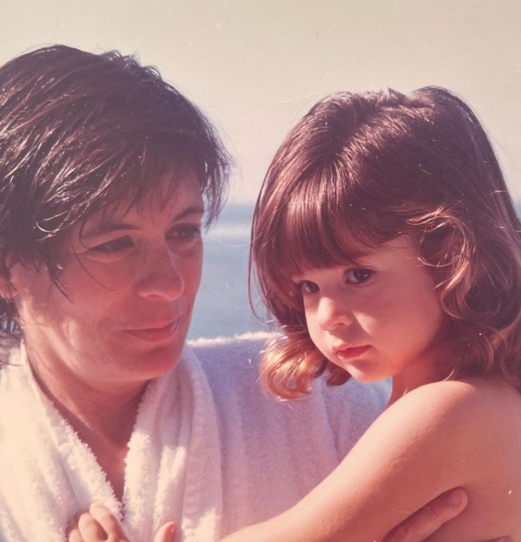 Romy Reiner in her childhood with her mother