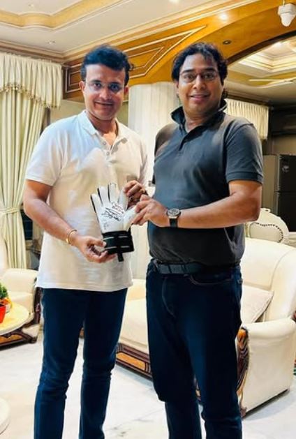 Satadru Dutta with Sourav Ganguly