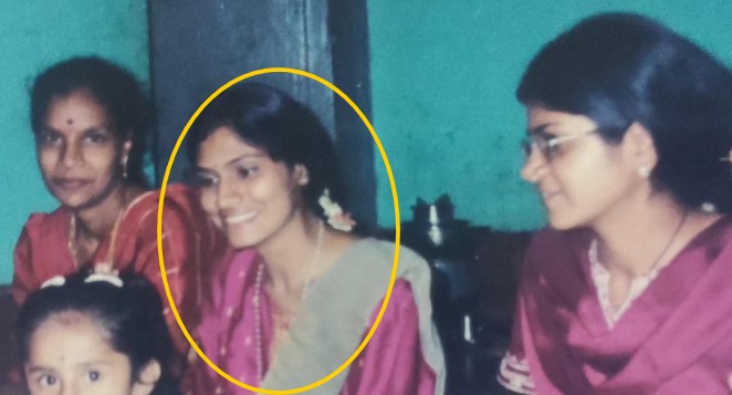 Asha Raghu with her sisters