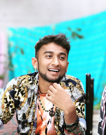 Gilli Nata in a still from one of his old videos