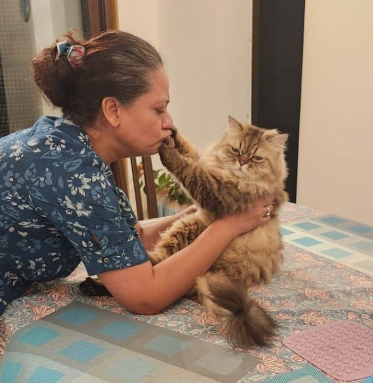 Mallika Prasad with her cat