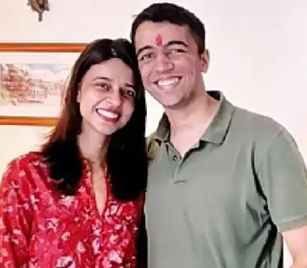 Shambhavi Pathak with her brother