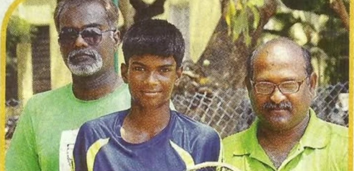 An old picture of Dhakshineswar Suresh with his father (left) and coach (right)