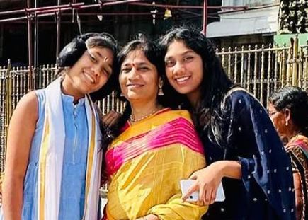 B Sumathi with her daughters