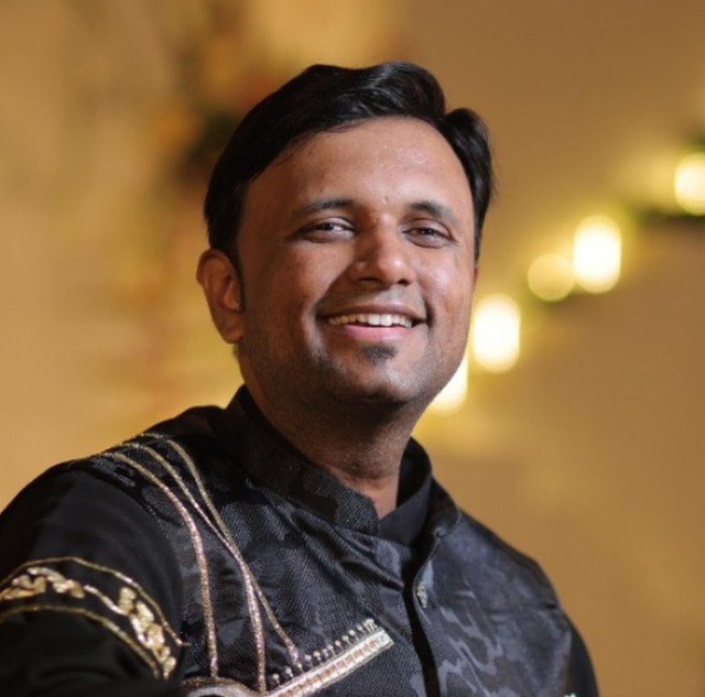 Bhagirath Bhatt Age, Wife, Children, Family, Biography » StarsUnfolded