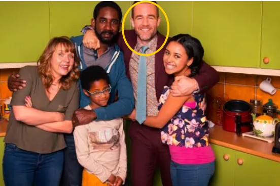 James Van Der Beek in a still from the the television show Carters Get Rich