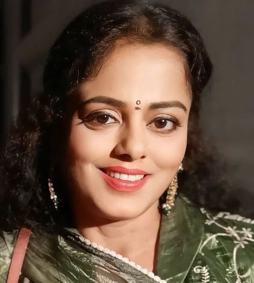 Jaya Vahini Age, Death, Family, Biography » StarsUnfolded