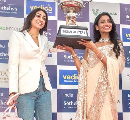 Kenisha Paliwal with her mother