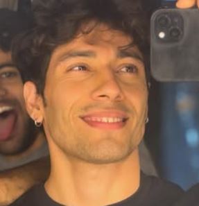 Mohit Magotra's ears piercing