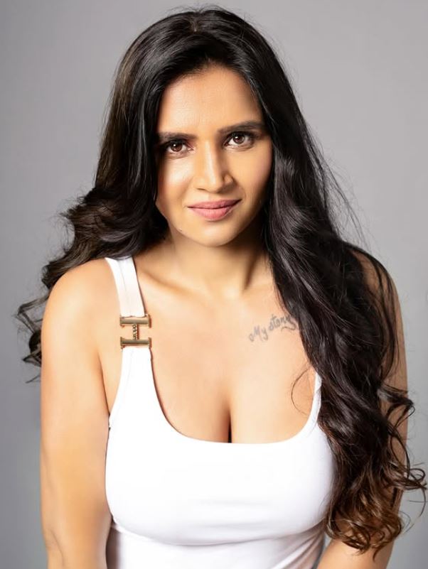 Redheemaa Height, Age, Biography Redheemaa Height, Age, Biography