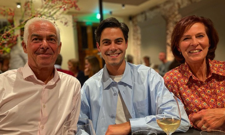 Rob Jetten with his parents
