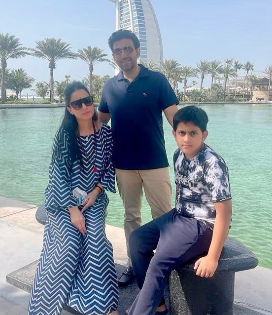 Rouble Nagi with her son and husband