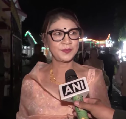 Yumnam Khemchand Singh's wife