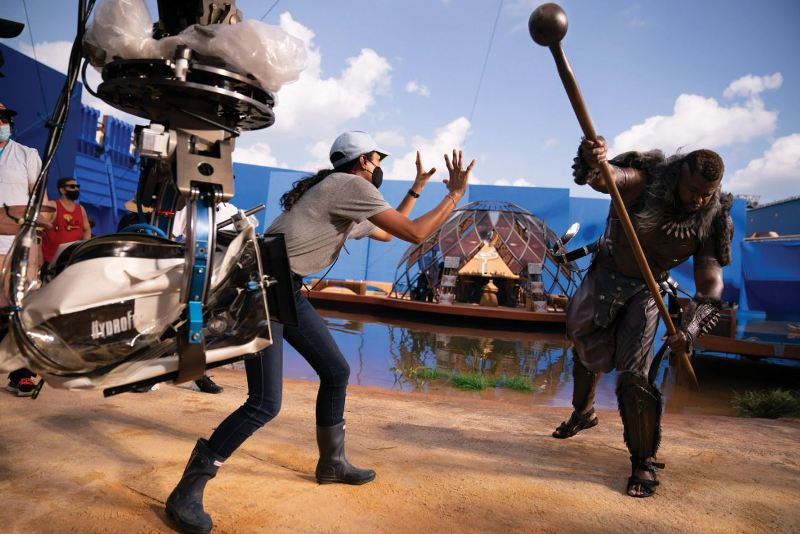 A picture of Autumn Durald Arkapaw and actor Winston Duke from the set of the film 'Black Panther: Wakanda Forever' (2022)