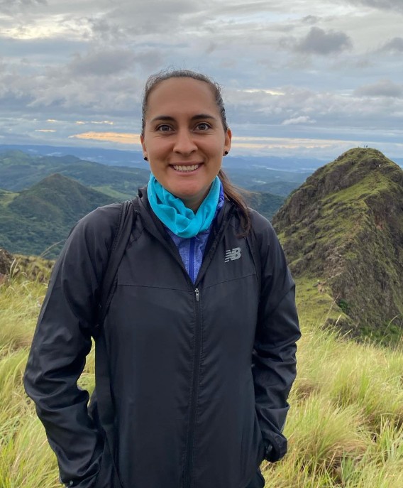 Amelia Valverde enjoying a trip