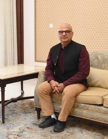 Harshil Kalia's father