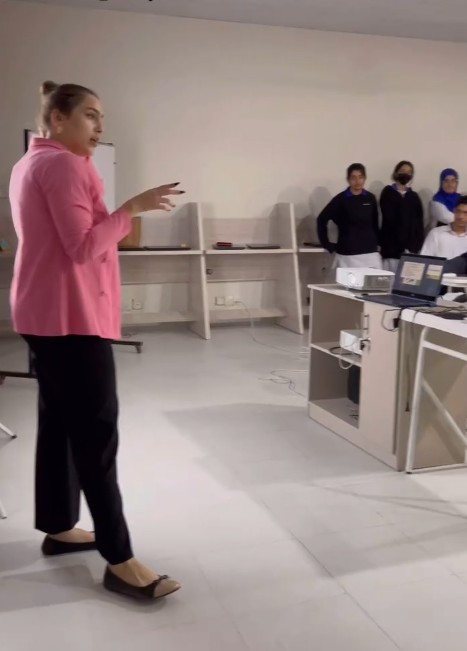 Mahnoor Omer while serving as a teacher