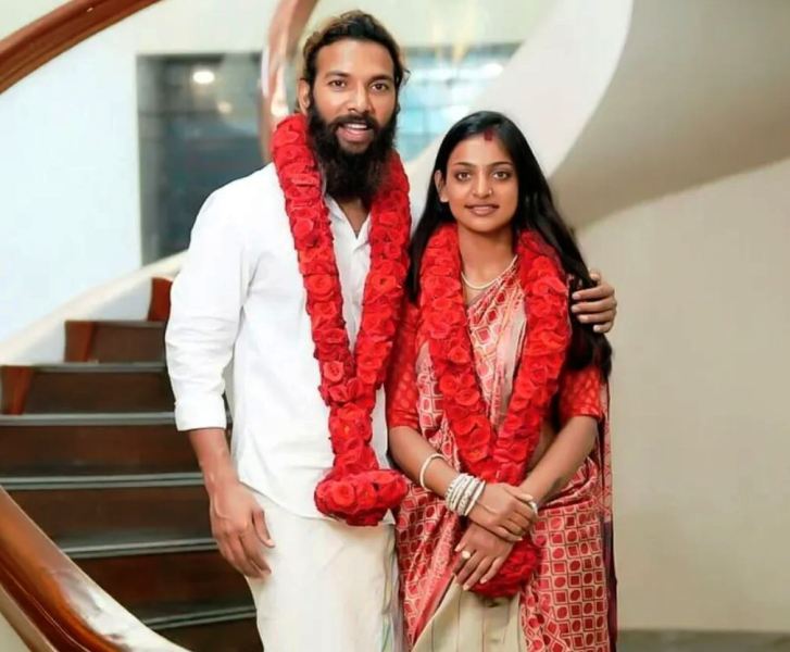 Farman Khan and Monalisa Bhosle on their wedding day