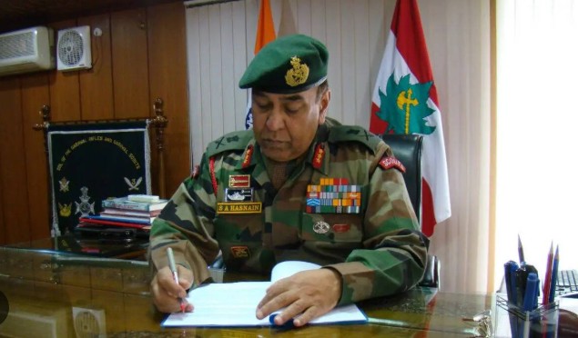 Syed Ata Hasnain after being appointed as the Corps Commander of 15 (Chinar) Corps