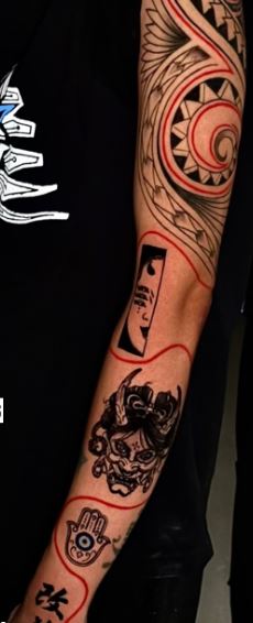 Tattoos on Aishwarya's hand