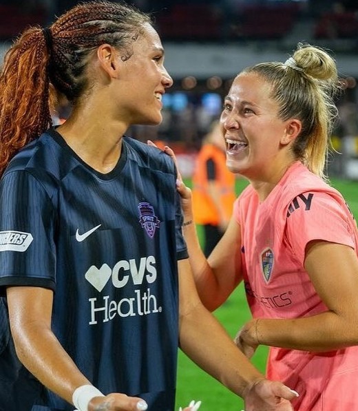 Trinity Rodman with Ashley Sanchez