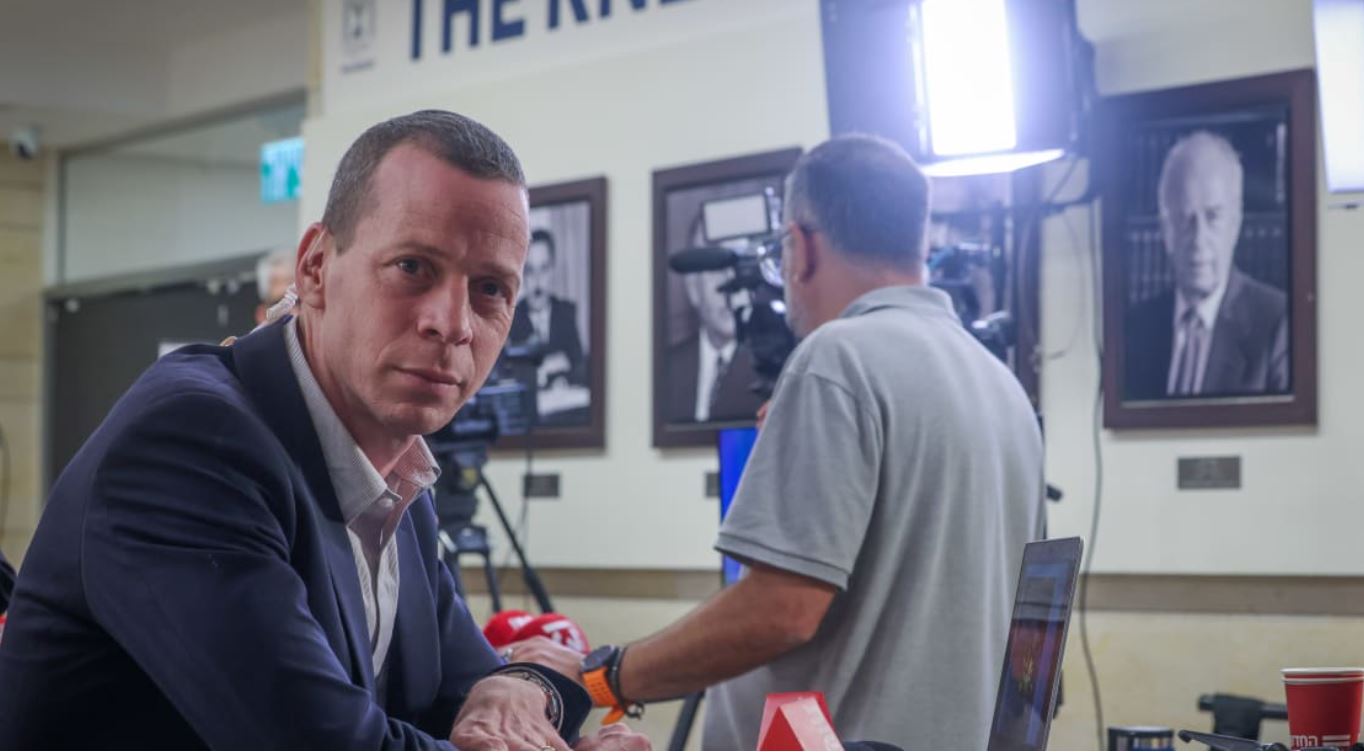 Amit Segal, while reporting from the Knesset