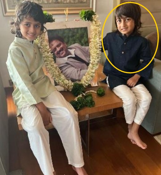 An old picture of Rahyl Deshmukh with his elder brother and their grandfather's picture