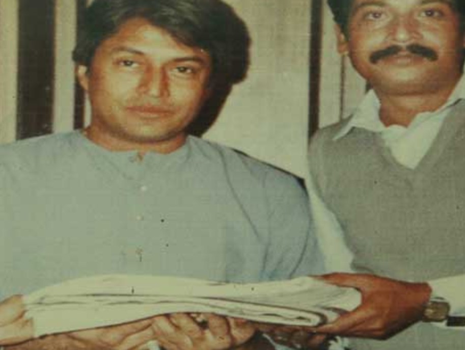 An old picture of Biren Kumar Basak with his saris