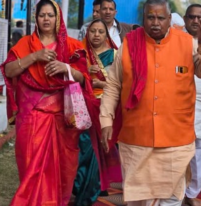 Gopal Sharan Garg with his wife