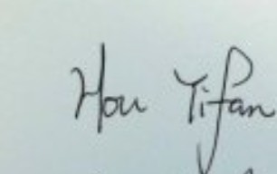 Hou Yifan's Autograph