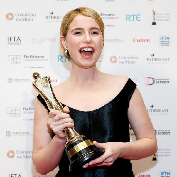 Jessie Buckley with the Best Lead Actress award, which she won at the 22nd Irish Film & Television Academy Awards (2026)