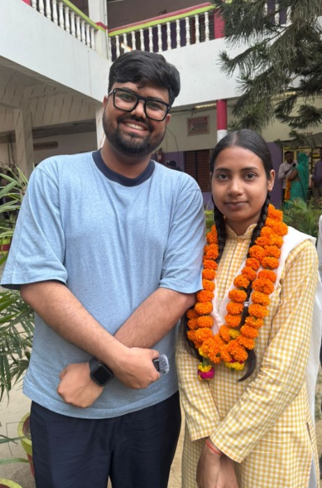 Kashish Verma (right)