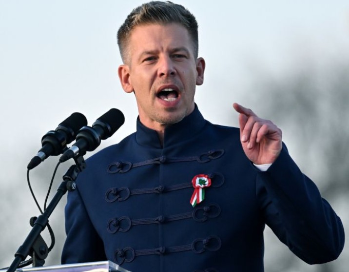 Péter Magyar in Bocskai suit