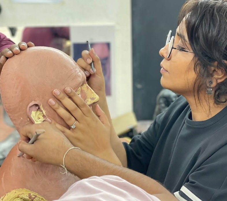 Preetisheel Singh D'souza Age, Husband, Children, Family, Biography » StarsUnfolded 5 Preetisheel Singh D'souza as a prosthetic artist