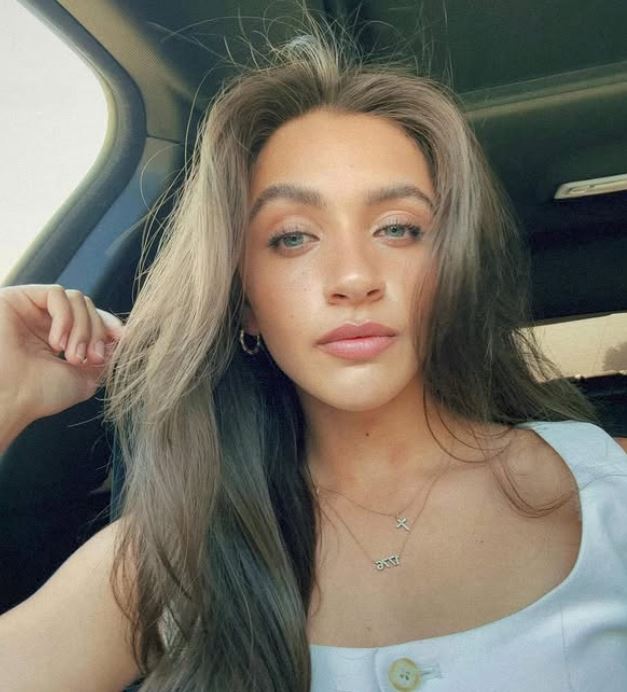 Priya Patel Height, Age, Family, Biography » StarsUnfolded Priya Patel Height, Age, Family, Biography » StarsUnfolded