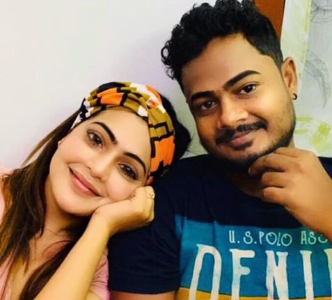 Subashini Balasubramaniyam with her younger brother